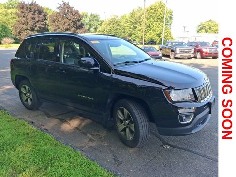Used 2016 Jeep Compass High Altitude AWD/4WD image 4