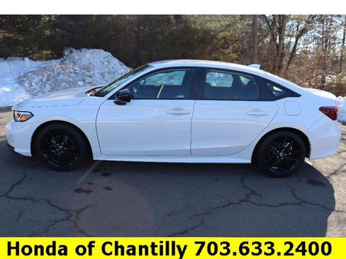 Certified 2025 Honda Civic Sport image 4