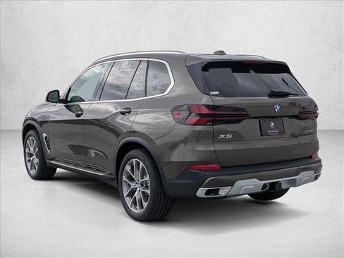 New 2026 BMW X5 xDrive40i w/ Off-Road Package AWD/4WD image 8