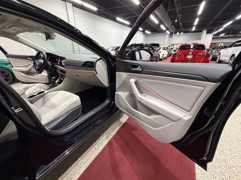 Used 2020 Volkswagen Jetta SEL FWD image 35