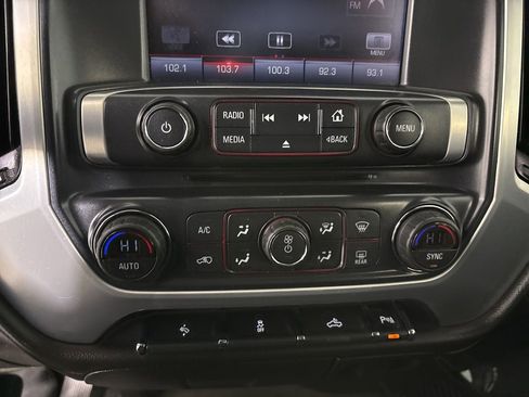 Used 2015 GMC Sierra 1500 SLE w/ SLE Value Package image 17