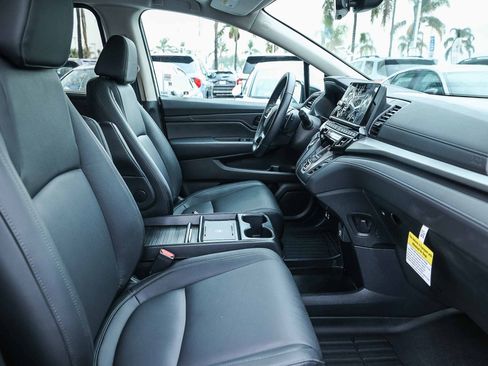 Certified 2025 Honda Odyssey EX-L image 21