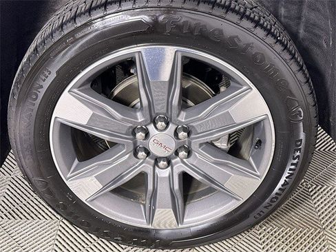 Used 2019 GMC Acadia SLT image 34