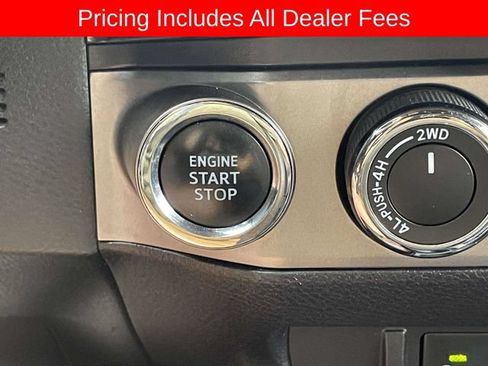 Used 2017 Toyota Tacoma Limited w/ Tow Package AWD/4WD image 32