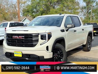 New 2026 GMC Sierra 1500 Pro w/ Graphite Edition