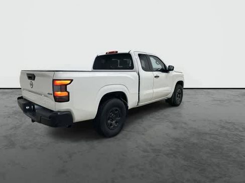 Used 2025 Nissan Frontier S w/ Tow Package AWD/4WD image 4