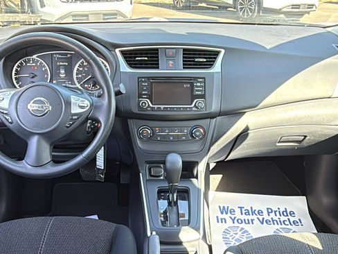 Used 2018 Nissan Sentra S FWD image 5