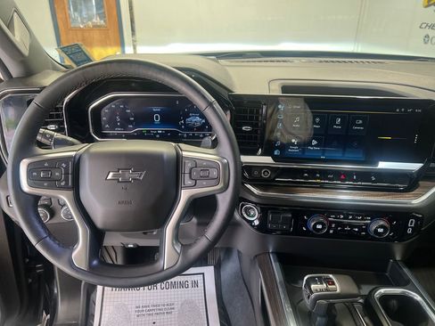 Used 2023 Chevrolet Silverado 1500 RST w/ Convenience Package II AWD/4WD image 20