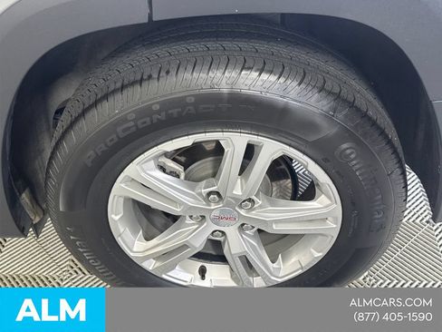 Used 2024 GMC Terrain SLE AWD/4WD image 22