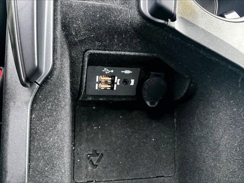 Used 2021 Lexus IS 350 F Sport image 30