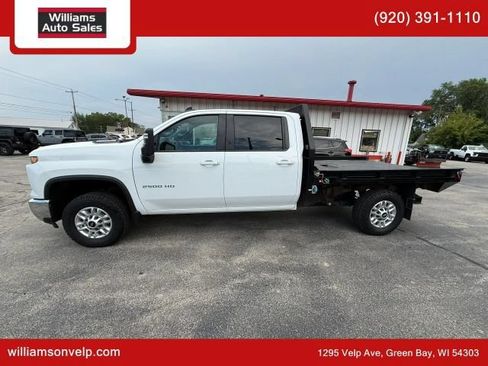 Used 2025 Chevrolet Silverado 2500 LT w/ Convenience Package AWD/4WD image 6
