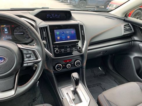 Used 2021 Subaru Crosstrek 2.0i Premium AWD/4WD image 9