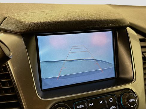Used 2018 Chevrolet Tahoe Premier image 23