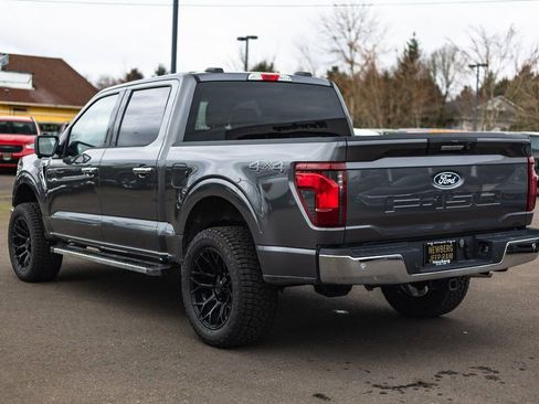 Used 2024 Ford F150 XLT image 12