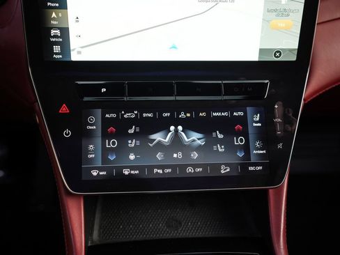 Used 2023 Maserati Grecale Modena AWD/4WD image 33