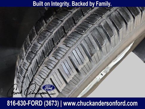 Used 2023 Chevrolet Traverse LS image 28