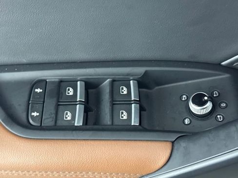 Used 2021 Audi Q5 2.0T Premium Plus w/ Premium Plus Package image 23