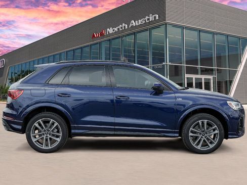 New 2025 Audi Q3 2.0T Premium image 3