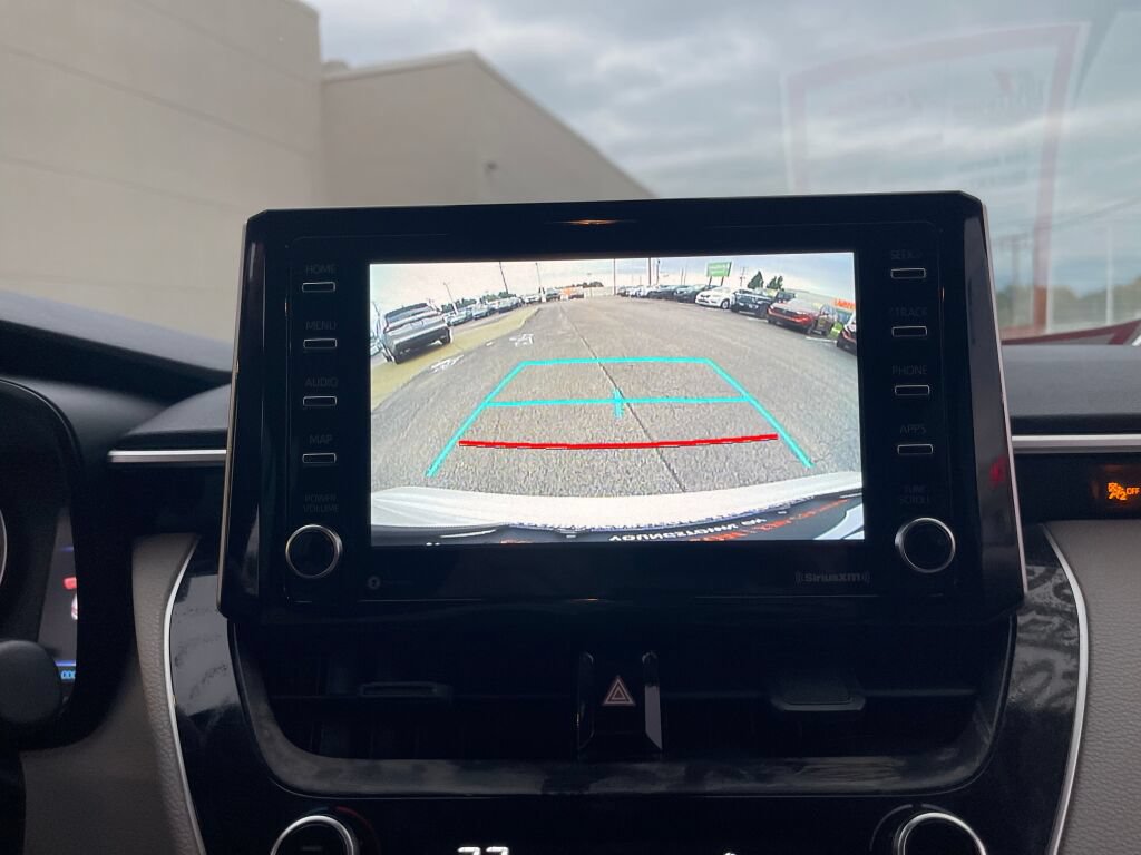 Used 2021 Toyota Corolla LE FWD image 10