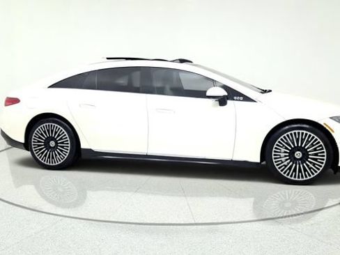 Used 2023 Mercedes-Benz EQS 450+ Sedan image 10