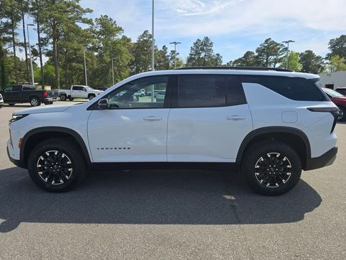 New 2026 Chevrolet Traverse Z71 w/ Driver Confidence Package AWD/4WD image 2