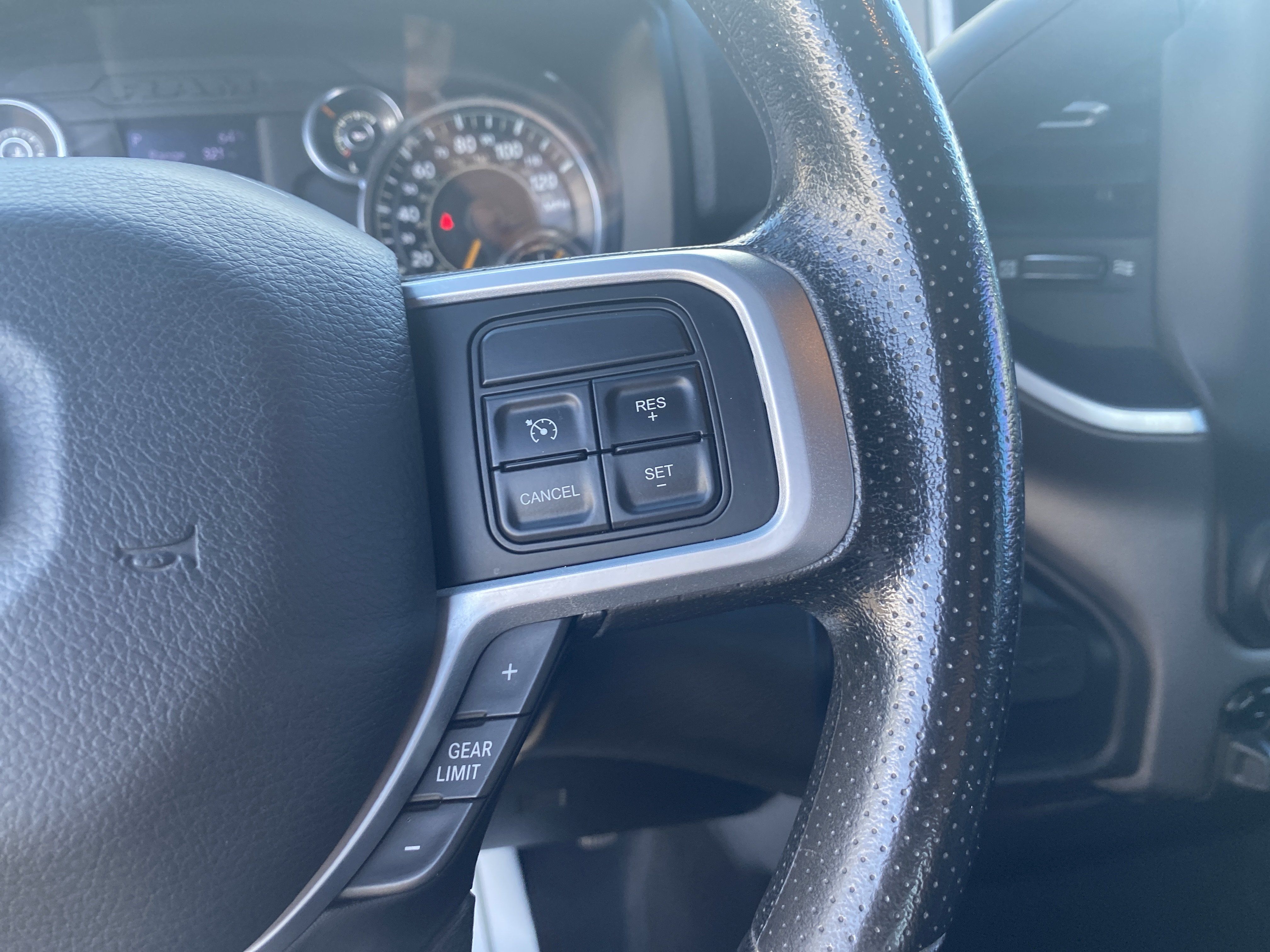 Used 2021 RAM 2500 Big Horn AWD/4WD image 7