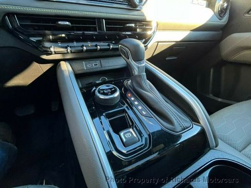 Used 2023 Chevrolet Colorado ZR2 w/ ZR2 Convenience Package III image 23