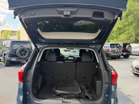 Used 2019 Ford Escape SEL AWD/4WD image 8