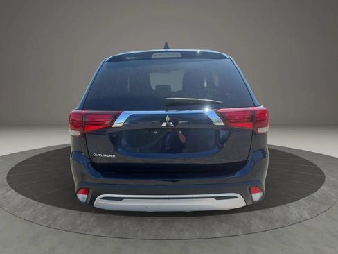 Used 2020 Mitsubishi Outlander ES AWD/4WD image 6