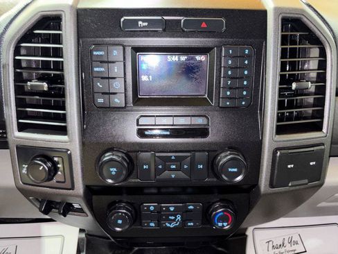 Used 2020 Ford F250 XL w/ Power Equipment Group AWD/4WD image 19