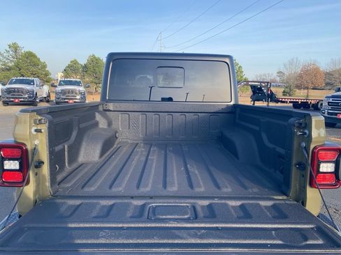 New 2026 Jeep Gladiator Sport AWD/4WD image 36