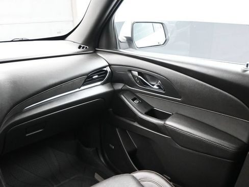 Used 2023 Chevrolet Traverse High Country w/ LPO, Floor Liner Package FWD image 14