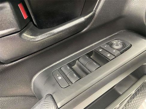 Certified 2024 Toyota Tacoma SR image 21