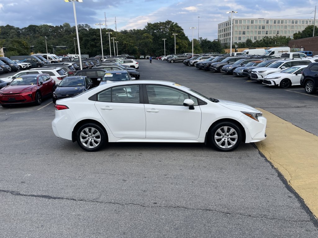 Certified 2024 Toyota Corolla LE FWD image 7