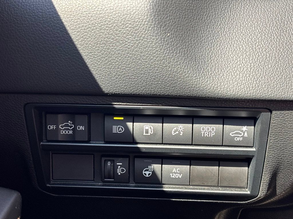 Used 2023 Toyota Tundra Limited w/ Power Package AWD/4WD image 26