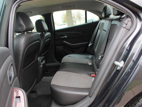 Used 2013 Chevrolet Malibu LT image 30