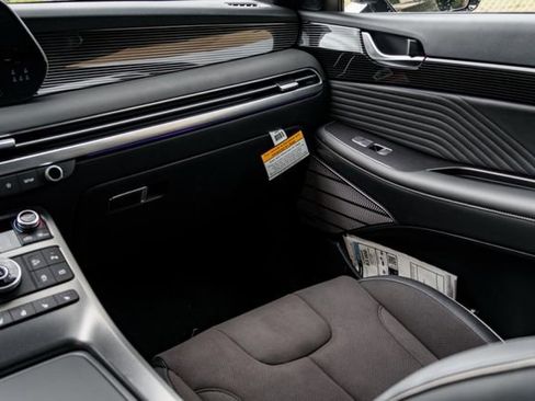 New 2025 Hyundai Palisade Calligraphy AWD/4WD image 22