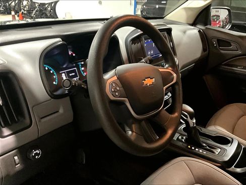 Used 2022 Chevrolet Colorado W/T w/ Custom Special Edition image 8