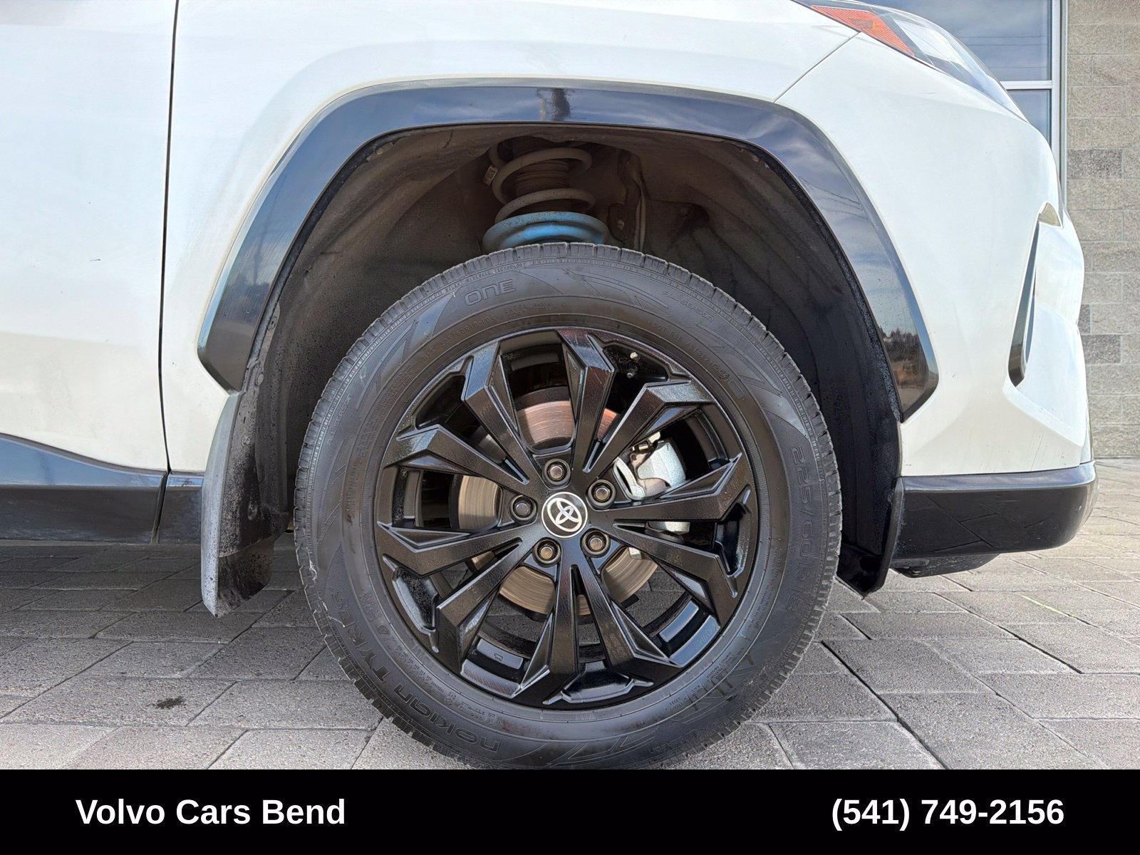 Used 2022 Toyota RAV4 SE w/ Convenience Package AWD/4WD image 8