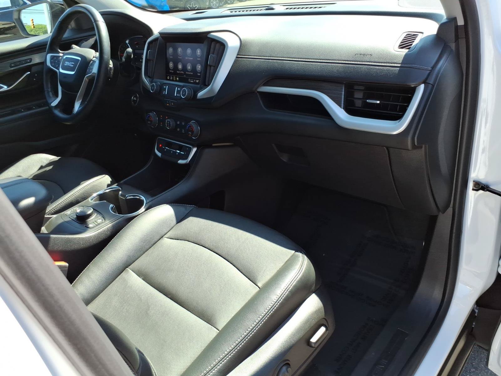 Certified 2023 GMC Terrain SLT w/ Elevation Edition FWD image 9