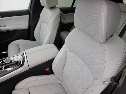 Certified 2024 BMW X5 sDrive40i w/ Premium Package RWD image 10