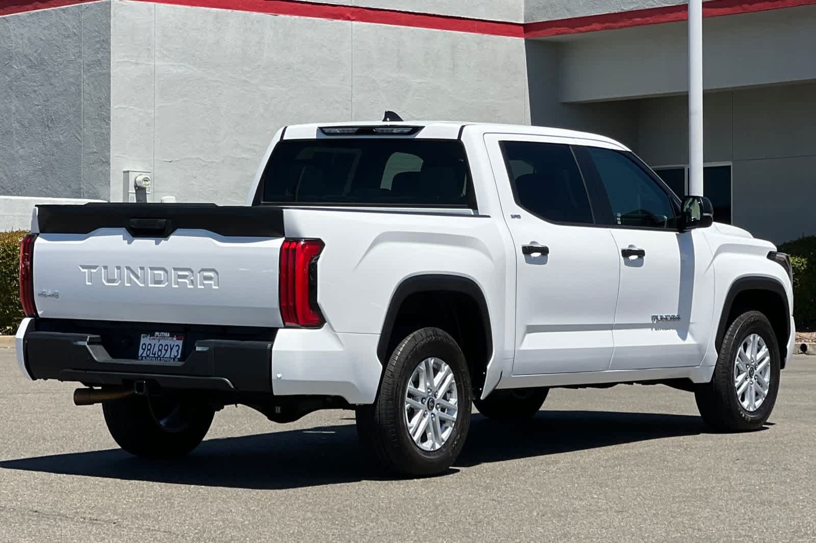 Used 2024 Toyota Tundra SR5 w/ SR5 Convenience Package AWD/4WD image 2
