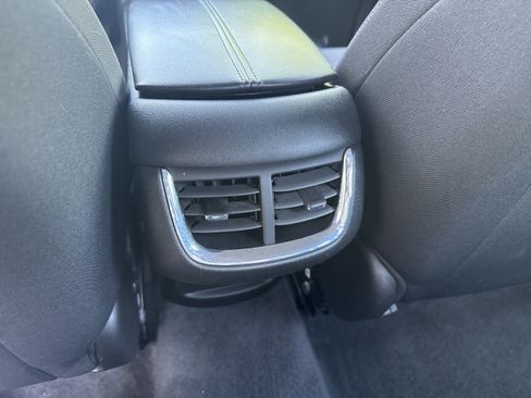 Used 2024 Chevrolet Malibu LT FWD image 19