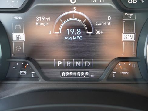 Used 2023 RAM 1500 Big Horn AWD/4WD image 36