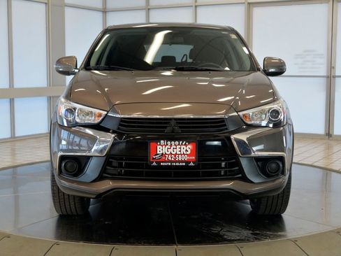 Used 2017 Mitsubishi Outlander Sport ES image 3