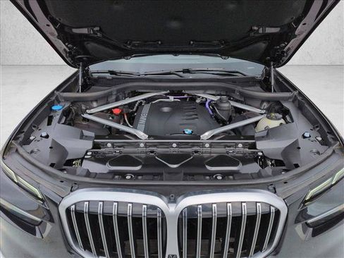 Used 2024 BMW X7 xDrive40i AWD/4WD image 26