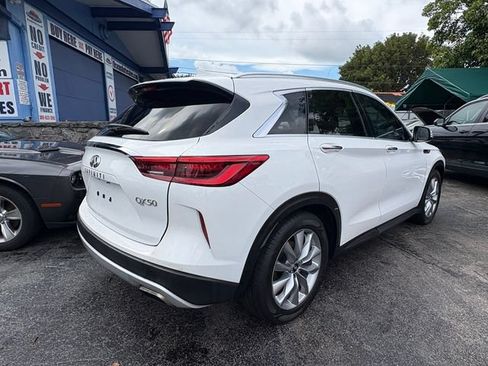 Used 2019 INFINITI QX50 Essential w/ Premium Heat Package AWD/4WD image 6
