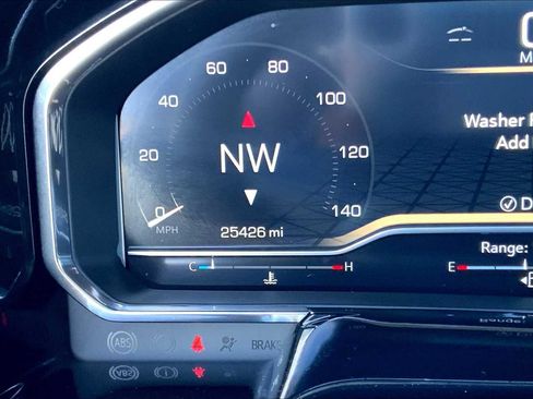 Used 2024 GMC Sierra 2500 SLT w/ SLT Premium Package image 41