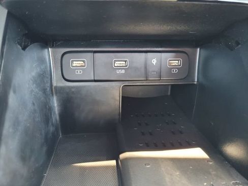 Used 2023 Kia Sorento SX Prestige w/ Panoramic Sunroof Package AWD/4WD image 25