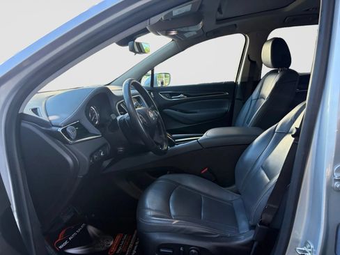 Used 2018 Buick Enclave Premium AWD/4WD image 12